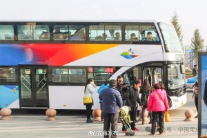 11月25日起，榮成開通&ldquo;賞天鵝公交旅游專線&rdquo;